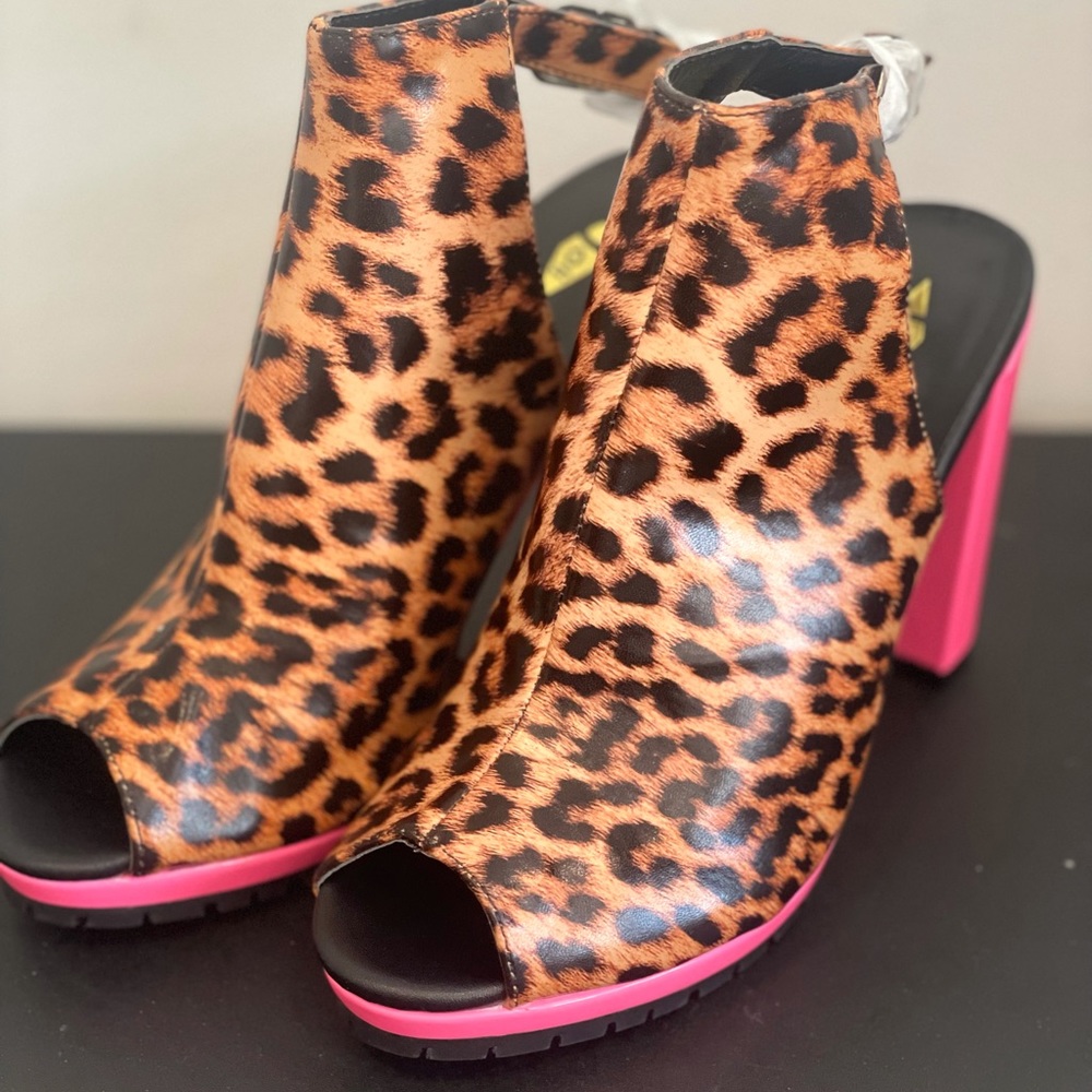Leopard print open toe heels